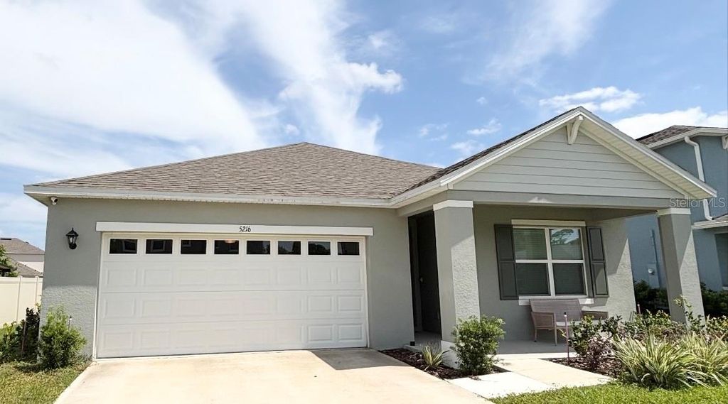 5216 GREENHEART AVENUE, Mount Dora, FL 32757