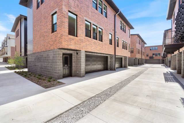 331 SW Sweetspire Court, Bentonville, AR 72712