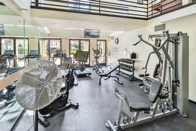 206 Camino Cortina, Camarillo, CA 93010