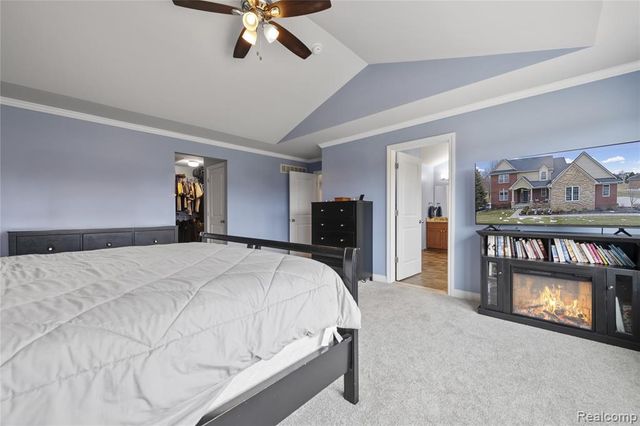 801 Watersmeet Drive, Oxford, MI 48371