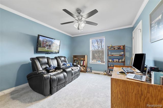 801 Watersmeet Drive, Oxford, MI 48371
