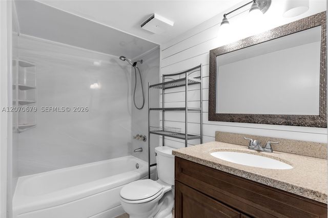 8004 SW 149th Ave C216, Miami, FL 33193