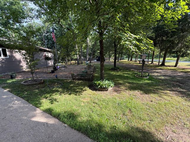 8733 S James Road, Baldwin, MI 49304