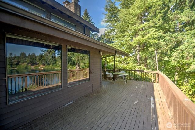 5016 Brassfield Road SE, Olympia, WA 98501