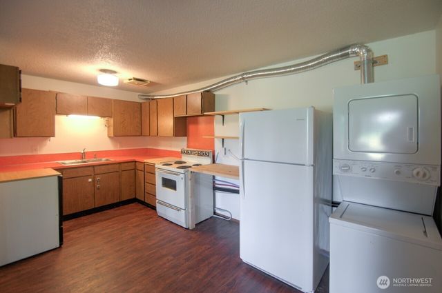 5016 Brassfield Road SE, Olympia, WA 98501