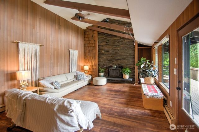 5016 Brassfield Road SE, Olympia, WA 98501