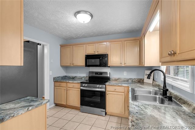 117 Jefferson Drive, Raeford, NC 28376
