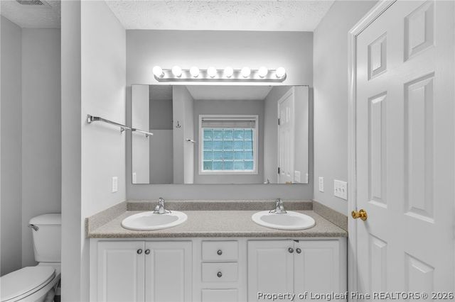 117 Jefferson Drive, Raeford, NC 28376
