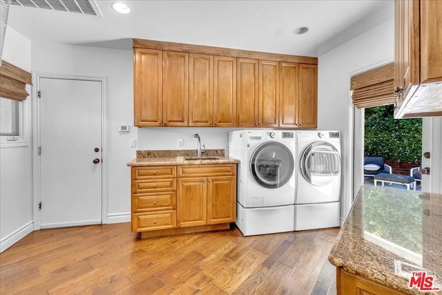 3741 Royal Woods Drive, Sherman Oaks, CA 91403