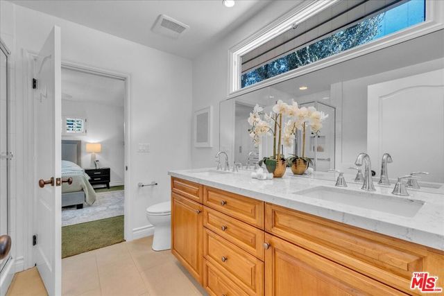 3741 Royal Woods Drive, Sherman Oaks, CA 91403