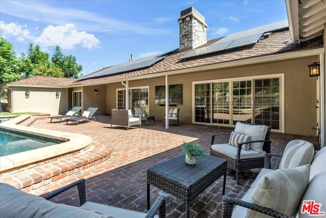 3741 Royal Woods Drive, Sherman Oaks, CA 91403