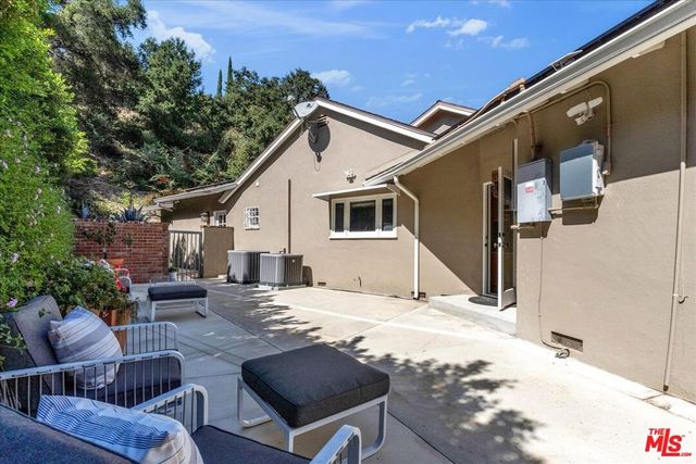 3741 Royal Woods Drive, Sherman Oaks, CA 91403