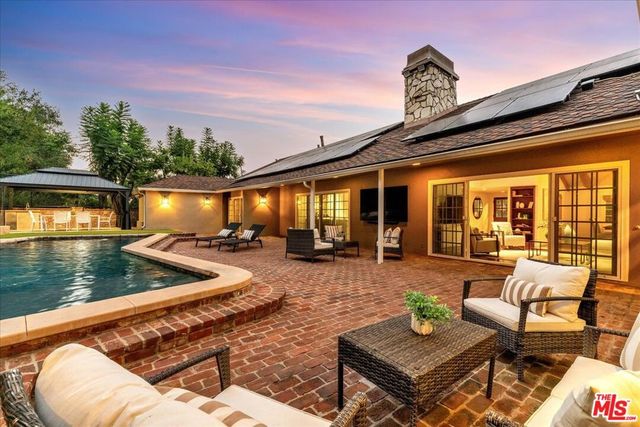 3741 Royal Woods Drive, Sherman Oaks, CA 91403