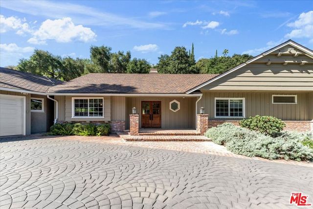 3741 Royal Woods Drive, Sherman Oaks, CA 91403