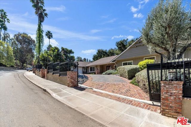 3741 Royal Woods Drive, Sherman Oaks, CA 91403