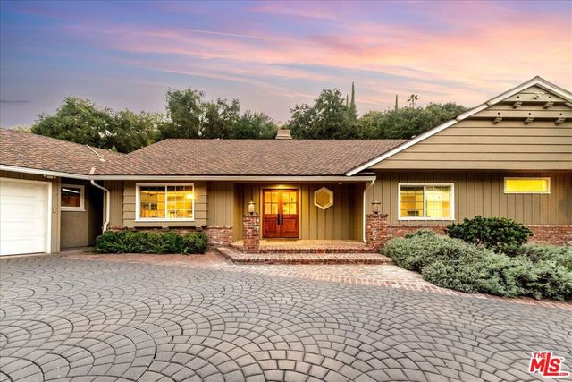 3741 Royal Woods Drive, Sherman Oaks, CA 91403
