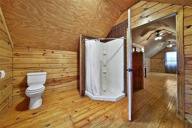 90 Recreation Lane, Coldspring, TX 77331
