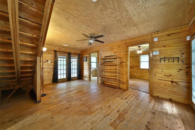 90 Recreation Lane, Coldspring, TX 77331