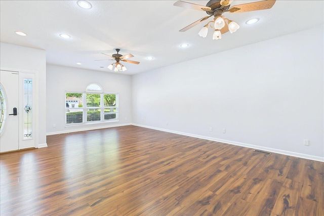 242 Fyke Drive, Athens, TN 37303