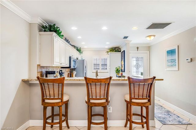 6834 Bogey DR, Fort Myers, FL 33919