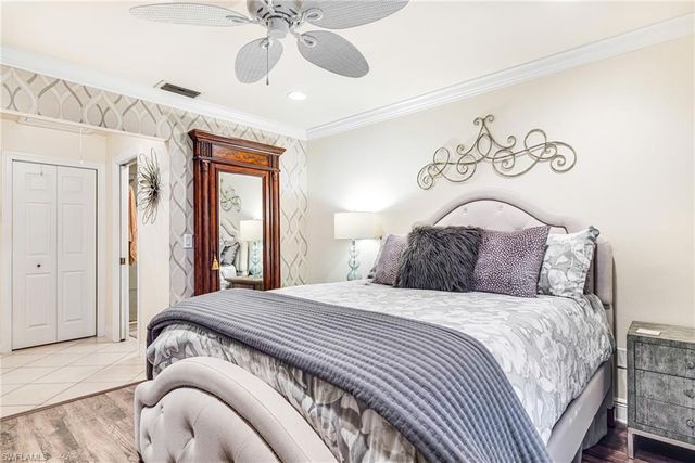 6834 Bogey DR, Fort Myers, FL 33919