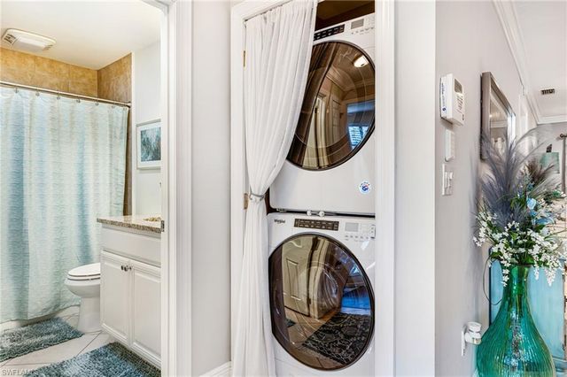 6834 Bogey DR, Fort Myers, FL 33919