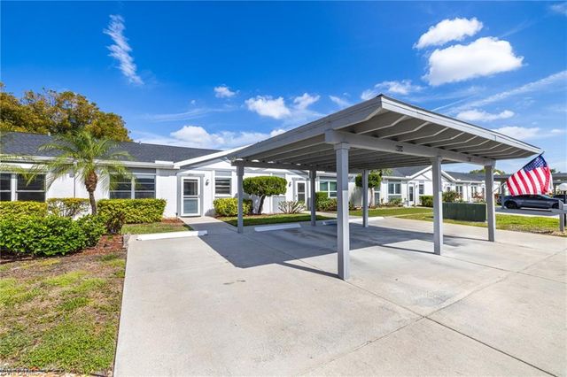 6834 Bogey DR, Fort Myers, FL 33919