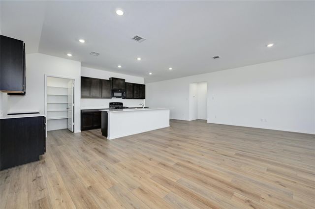 1015 Ascari CT, Hutto, TX 78634