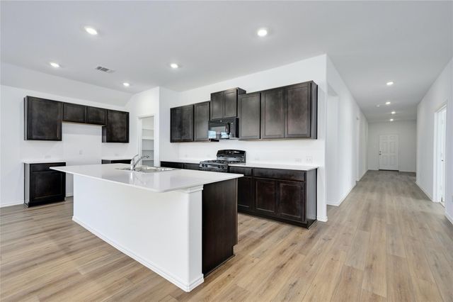 1015 Ascari CT, Hutto, TX 78634