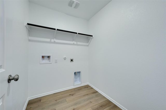 1015 Ascari CT, Hutto, TX 78634