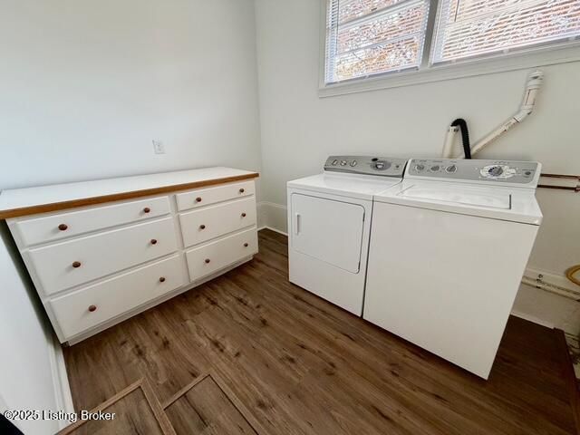 5100 Miles Ln, Louisville, KY 40219