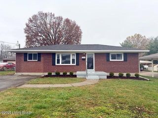 5100 Miles Ln, Louisville, KY 40219