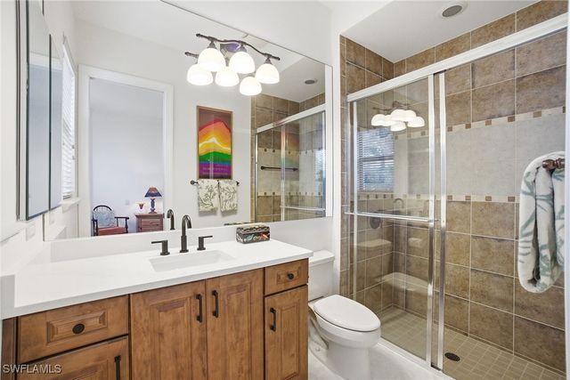 6891 Lakewood Isle DR, Fort Myers, FL 33908