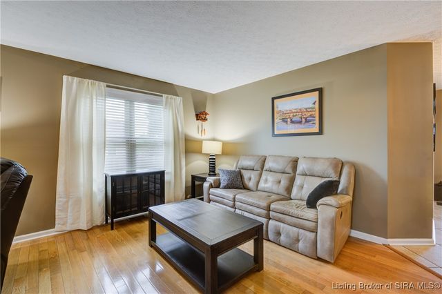 3603 Palmetto Dunes, Jeffersonville, IN 47130