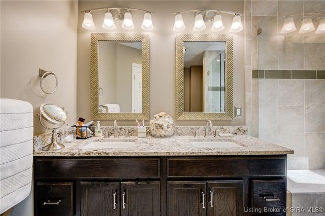 3603 Palmetto Dunes, Jeffersonville, IN 47130