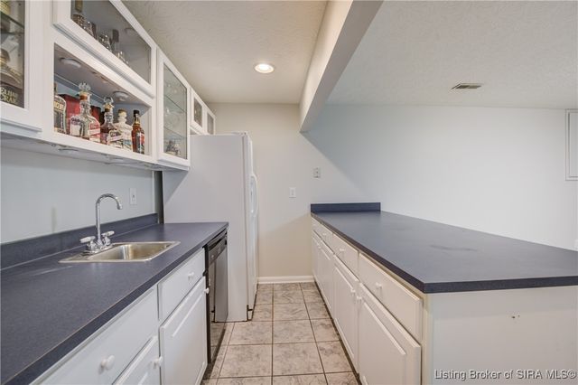 3603 Palmetto Dunes, Jeffersonville, IN 47130