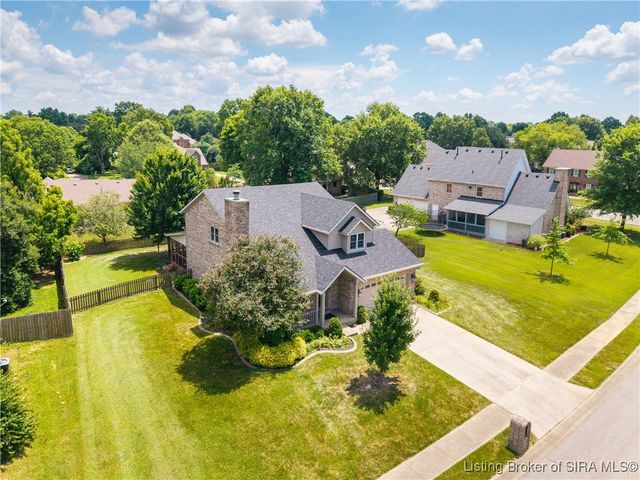 3603 Palmetto Dunes, Jeffersonville, IN 47130