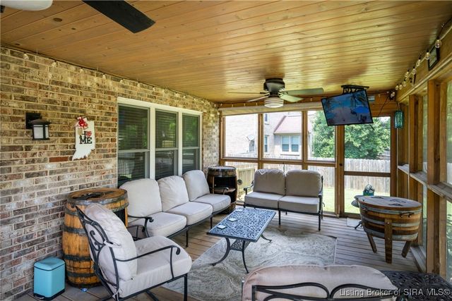 3603 Palmetto Dunes, Jeffersonville, IN 47130