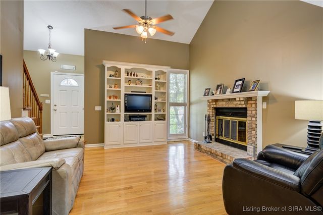 3603 Palmetto Dunes, Jeffersonville, IN 47130