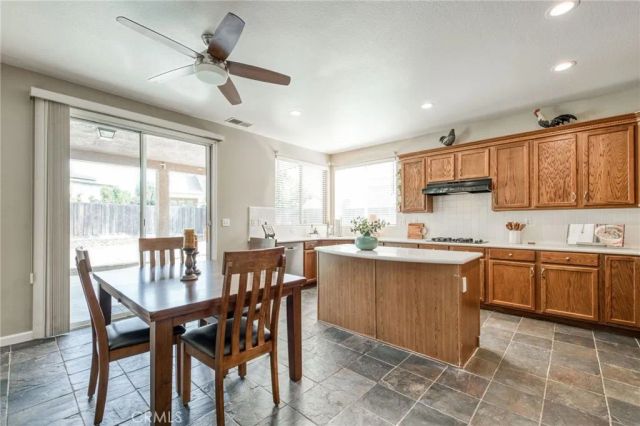 2612 E Shea Drive, Fresno, CA 93720