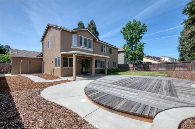 2612 E Shea Drive, Fresno, CA 93720
