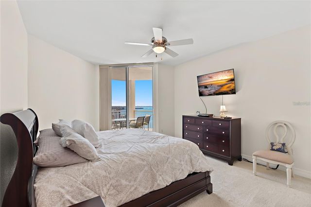 331 CLEVELAND STREET 1902, Clearwater, FL 33755