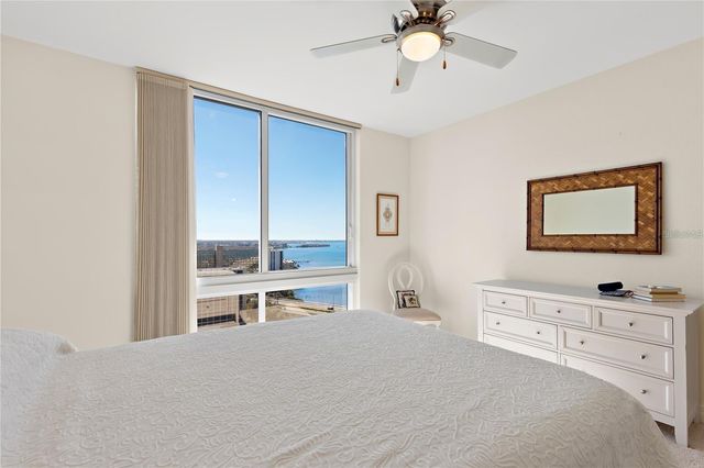 331 CLEVELAND STREET 1902, Clearwater, FL 33755