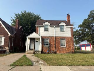9201 Everts Street, Detroit, MI 48224