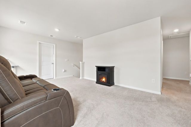 427 Samara Dr., Longs, SC 29568