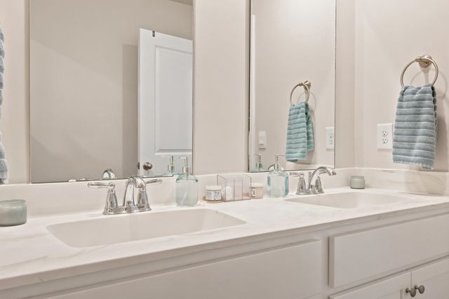 427 Samara Dr., Longs, SC 29568