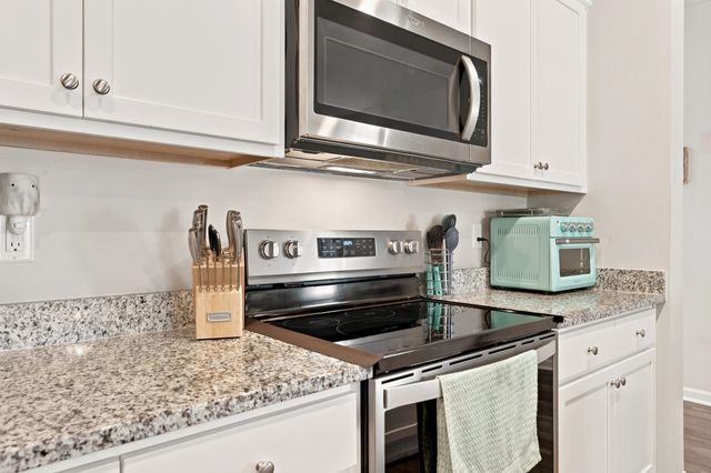427 Samara Dr., Longs, SC 29568