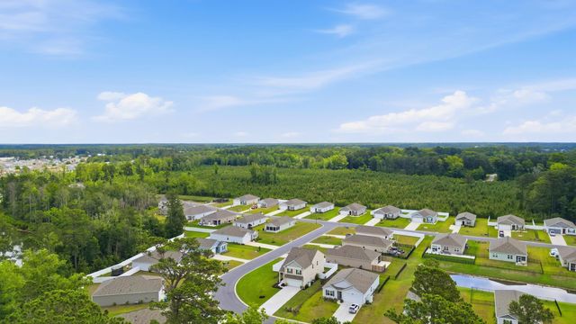 427 Samara Dr., Longs, SC 29568