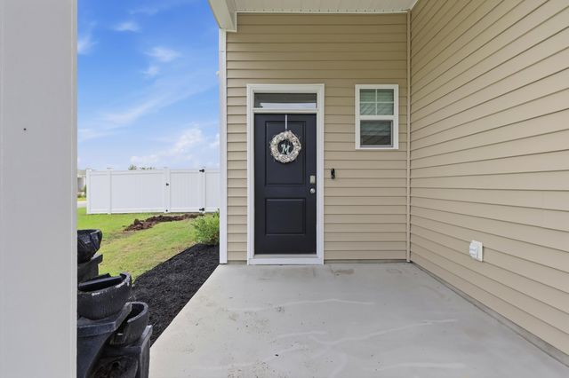 427 Samara Dr., Longs, SC 29568