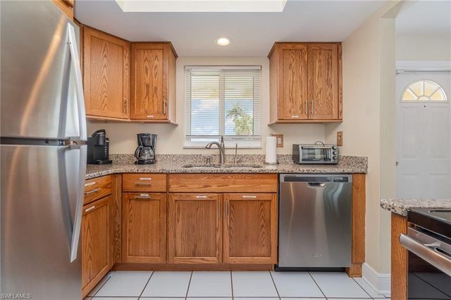 1751 Lakeview BLVD, North Fort Myers, FL 33903